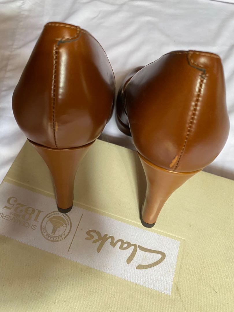 clarks crisp kendra beige