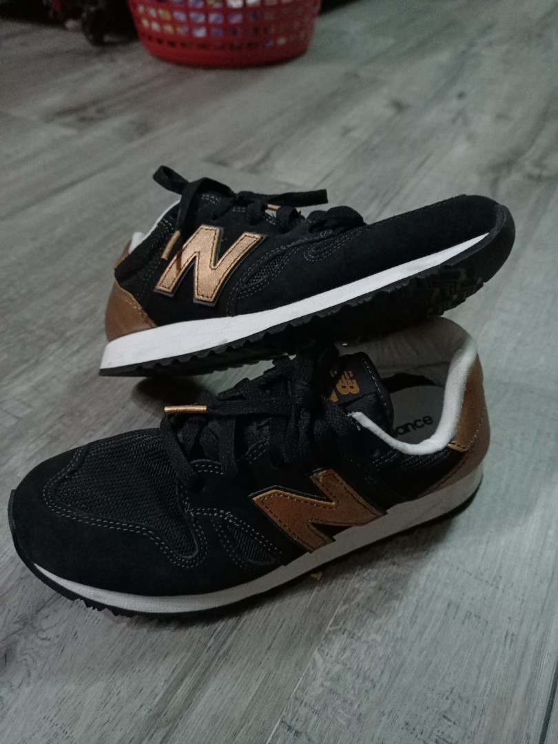 new balance unisex 520