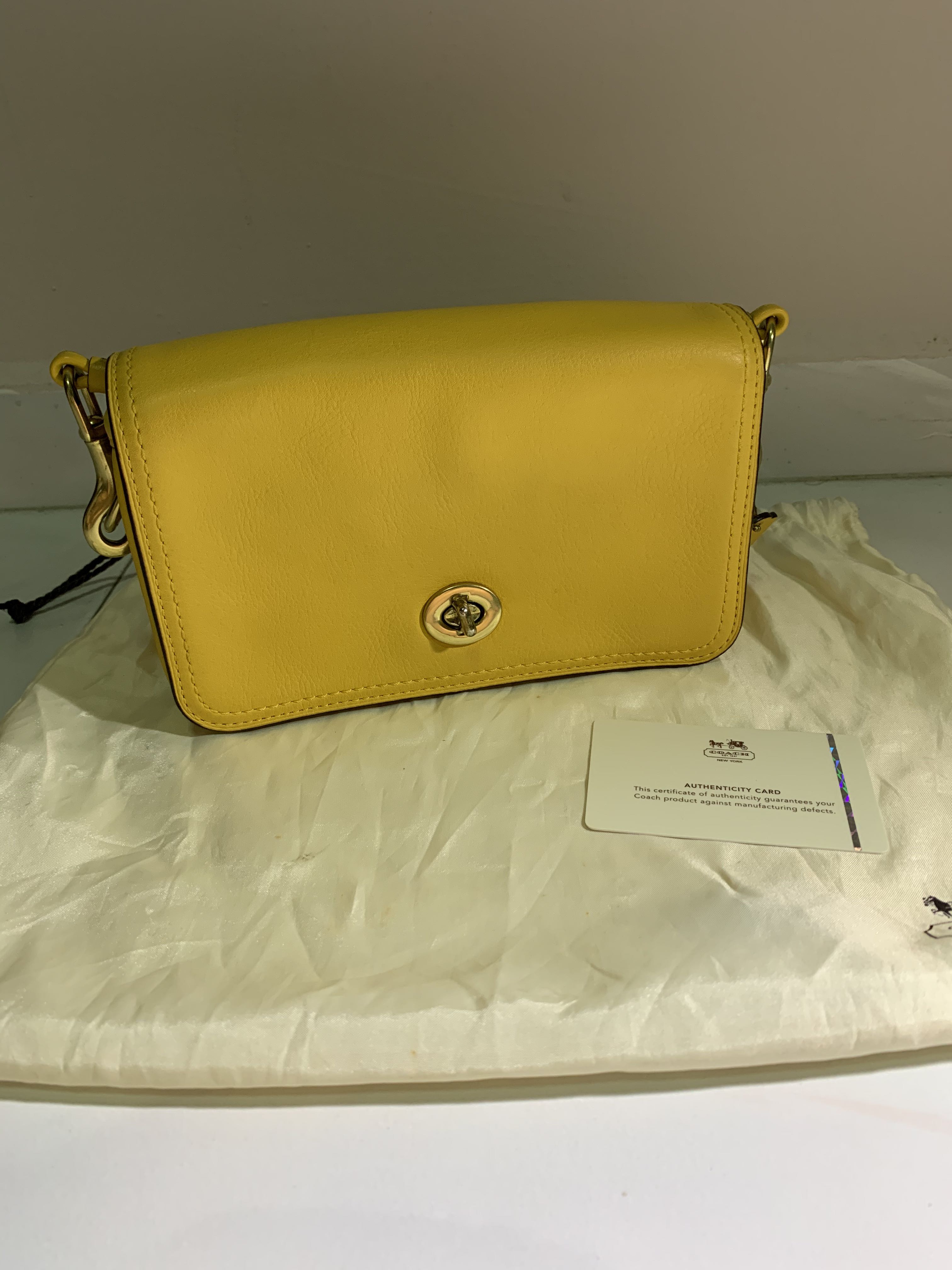Coach mustard yellow hot sale crossbody