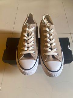 converse 奶茶色