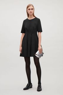 （分類：）位於 。 由 madisonrhode 提交（商品編號 1060772960，圖片 1）。簡介： 。