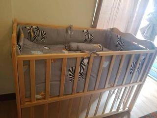 Co-sleeper crib