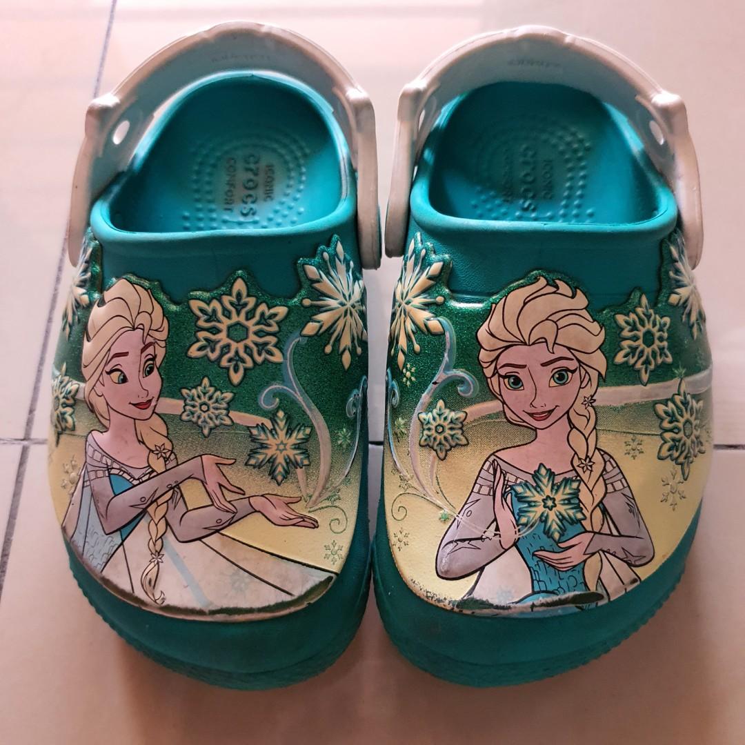 Crocs for cheap 3 year old