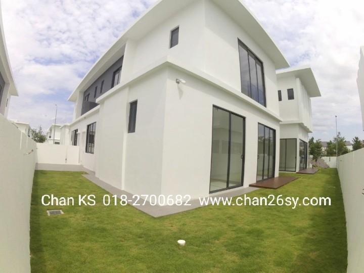 Double Storey Sale Allysum Semi D Resort Homes Sendayan Property For Sale On Carousell