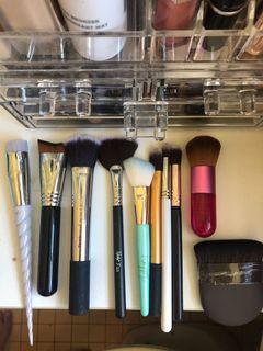 Face brush bundle