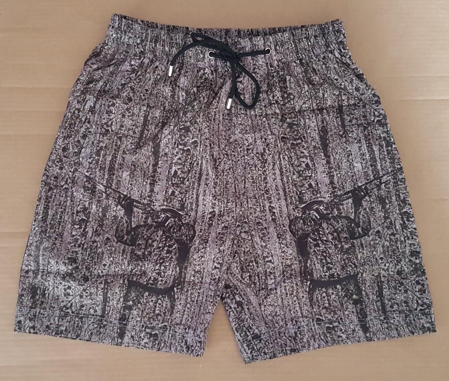 Groovy Off White Designer Shorts Artistic Style Chic Design