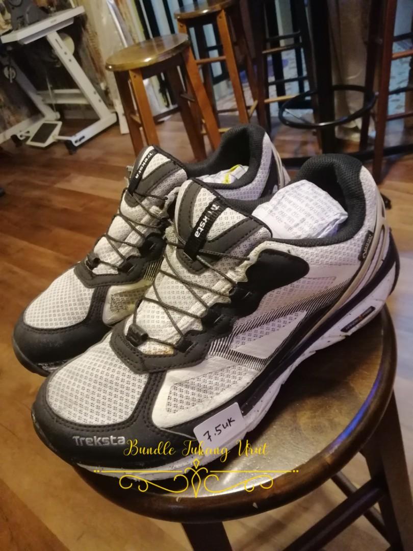 Kasut cheap hiking nike