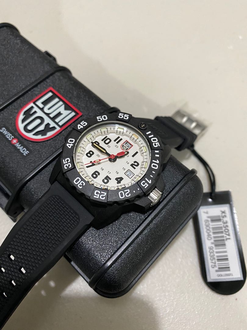 Luminox white dial cheap