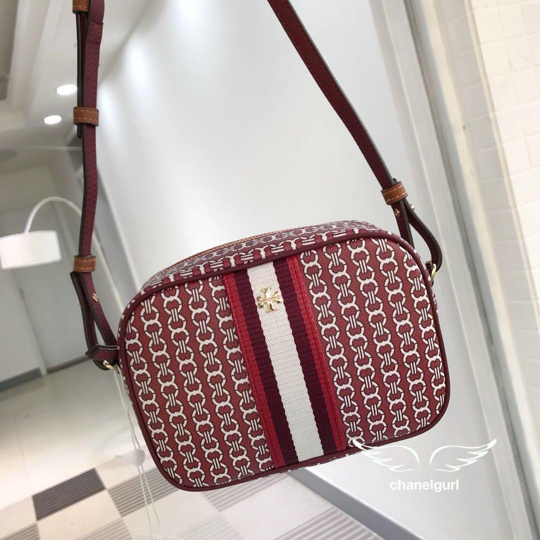 New | Tory Burch Gemini Link Crossbody Bag Red, Women's Fashion, Bags &  Wallets, Purses & Pouches on Carousell