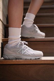 （分類：）位於 。 由 t.t.sneaker 提交（商品編號 1060688765，圖片 1）。簡介： 。