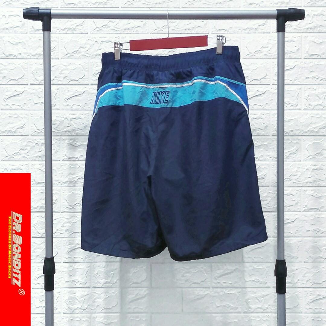 NIKE Spellout Back Logo Men's Shorts 