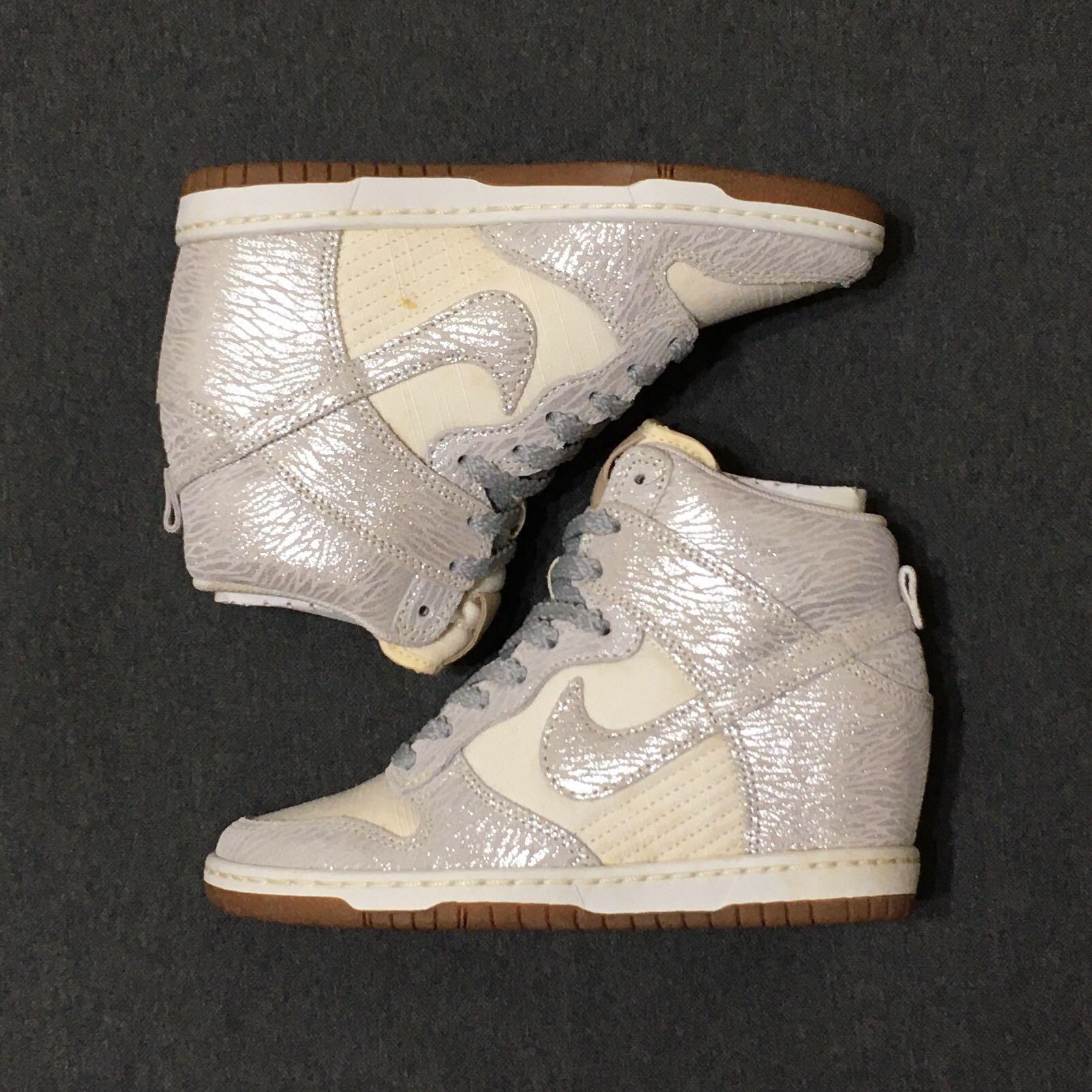 新品】NIKE WMNS DUNK SKY HI VNTG #全新未拆, 他的時尚, 鞋, 運動鞋在