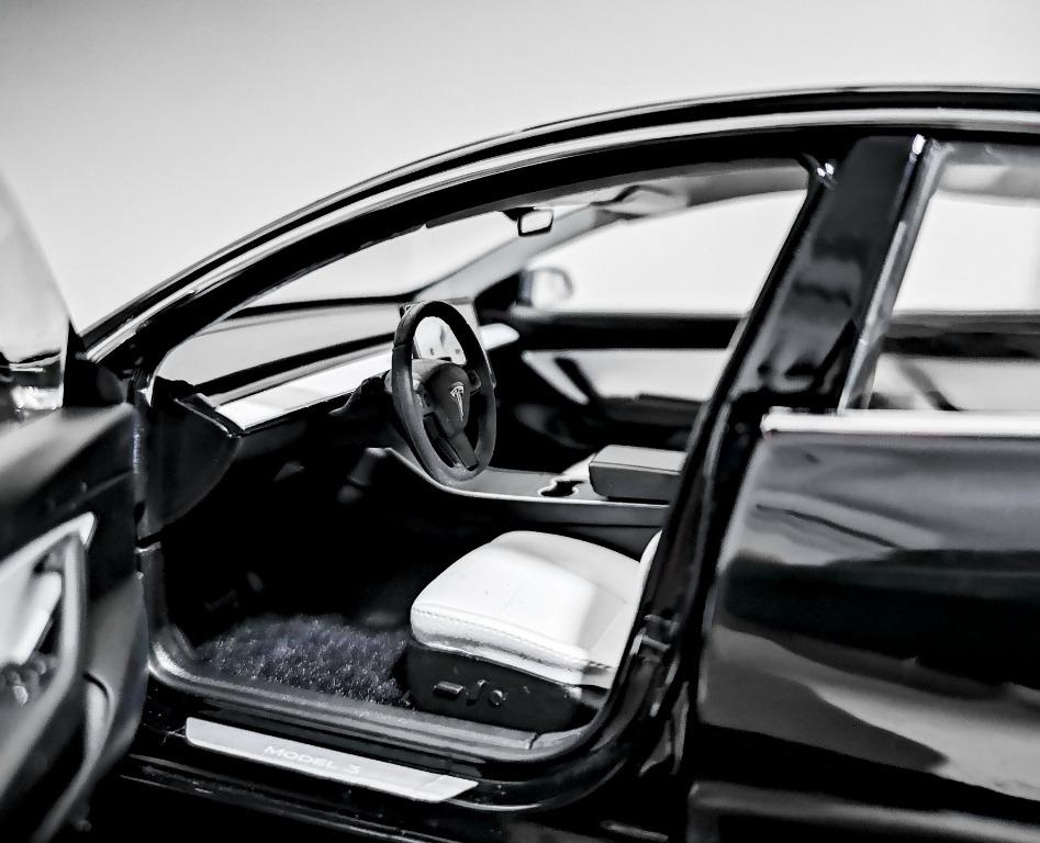 Official Tesla Model 3 118 Diecast, Hobbies & Toys, Toys & Games on