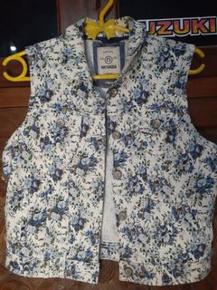 (Kategori: ) berada di . Dikirim oleh samora.thrift (ID iklan 1060841045, Gambar 1). Deskripsi: .
