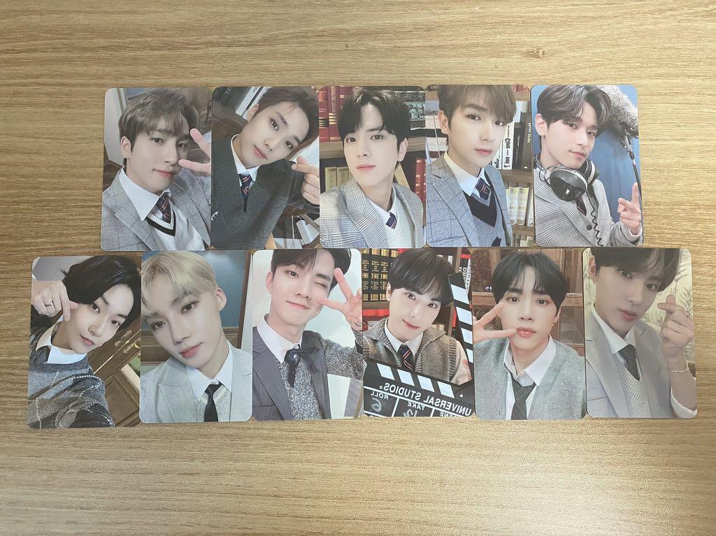 The Boyz Seasons greetings, Hobbies & Toys, Memorabilia & Collectibles