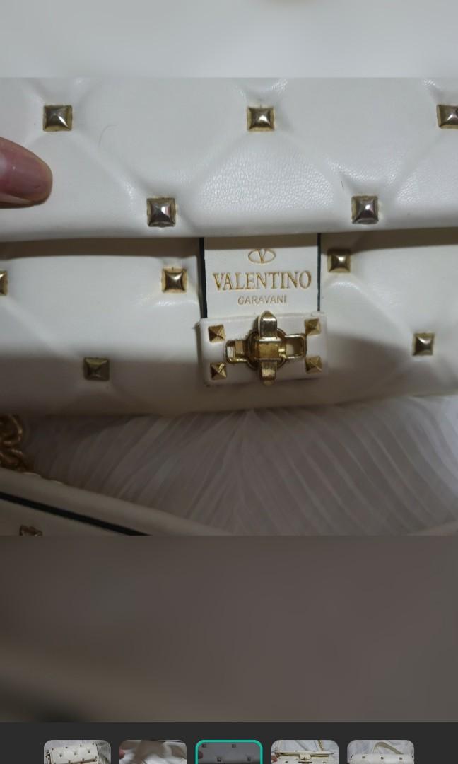 Valentino Rockstud Sling Bag (Category: Cross-body Bags) located in Quezon City. Submitted by frostize (Listing ID 1060782748, Image 3). Description: Rank AB Well loved item.