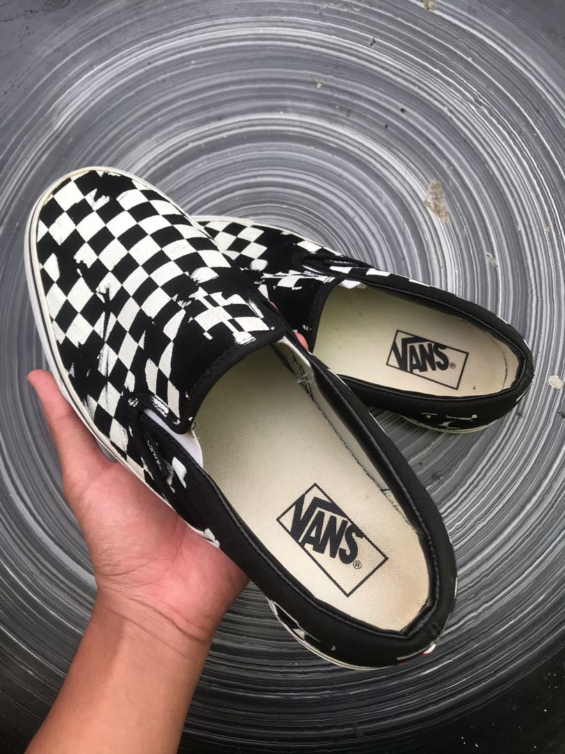 Vans overprint clearance check