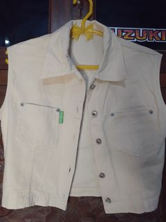 (Kategori: ) berada di . Dikirim oleh samora.thrift (ID iklan 1060840376, Gambar 1). Deskripsi: .