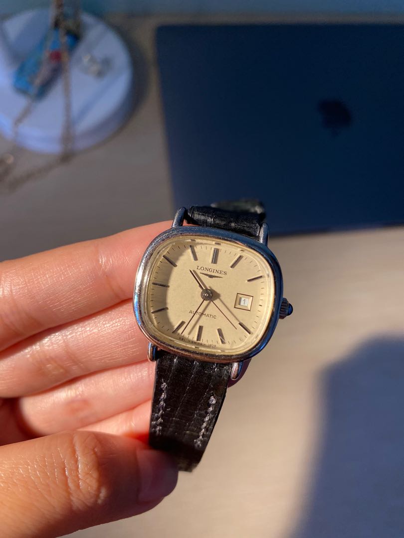 Vintage Longines tv box shape automatic, Fesyen Wanita, Jam Tangan di  Carousell
