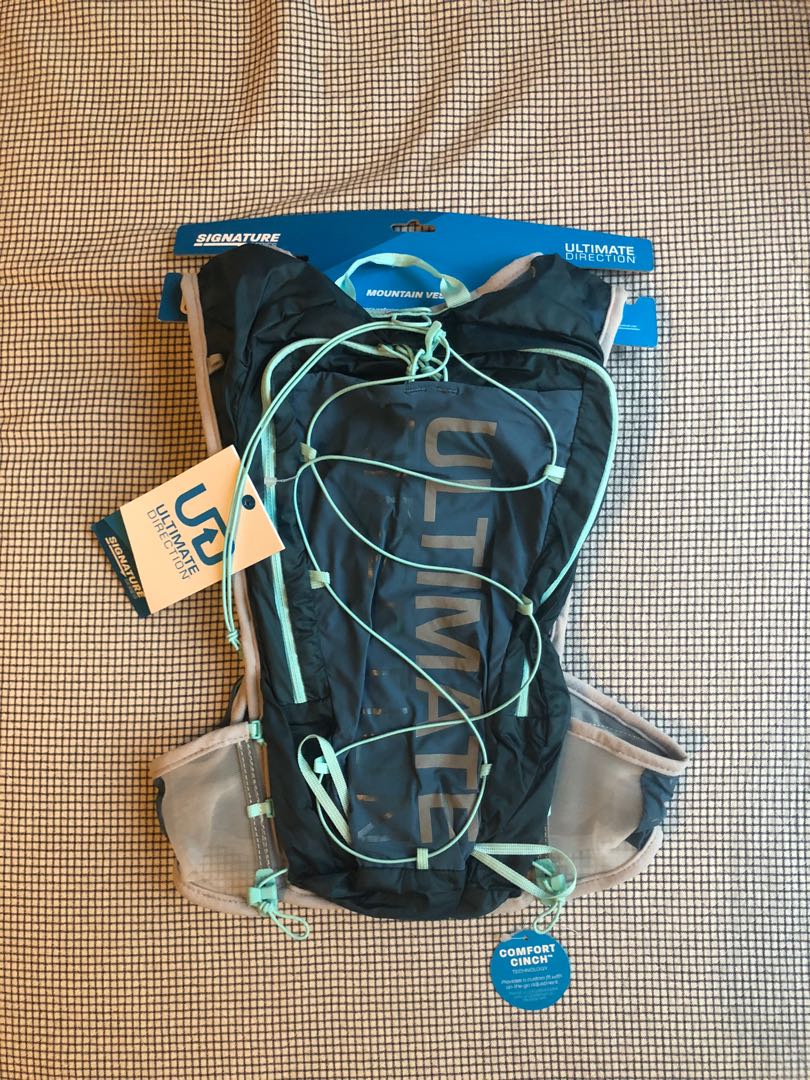 Ultimate Direction Mountain Vesta 5.0, 男裝, 運動服裝 Carousell