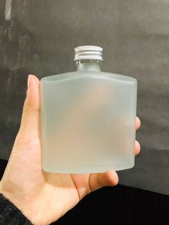 （分類：）位於 。 由 kanpai_studio 提交（商品編號 1060947804，圖片 1）。簡介： 。