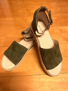 （分類：）位於 。 由 kung1202 提交（商品編號 1061032241，圖片 1）。簡介： 。