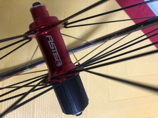 由 aaa099 (刊登 ID 1061032970，圖片 1) 提交，位於 的 (類別：)，說明：。
