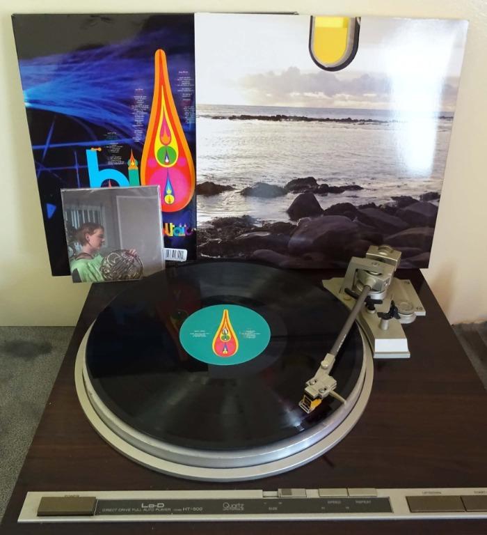 BJORK - Voltaic Vinyl Record (100% Original Press) (Category: Vinyls) located in Orani. Submitted by mrhobbyshop (Listing ID 1060955714, Image 1). Description: What you see is what you get. As it is. Contains 3 LP, 4 CD's, 1 poster See photos for reference Condition: Good as new Manufactured in the EU Very heavy Hard to find Rare Open for inspection only Not sealed.
