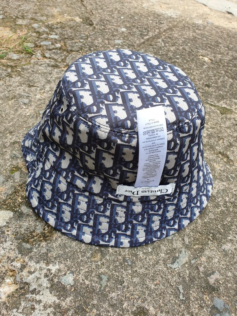 harga bucket hat dior original