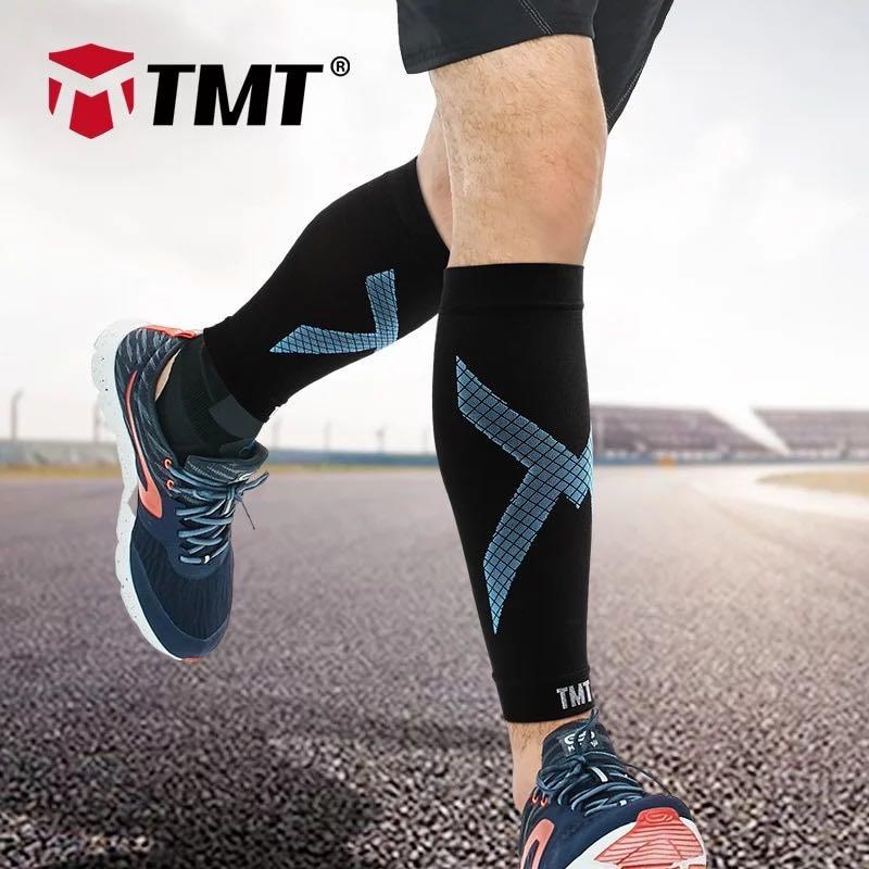 Calf compression (Category: Braces, Support & Protection) located in Singapore. Submitted by prunejuice17 (Listing ID 1060974039, Image 1). Description: Why use a protective calf sleeve? The calf muscles shake is prone to cramps when running You can compression calf muscles after wearing the compression calf Sleeve Turn on sport protection mode Protection leg muscles Let you run farther and run longer Able to give discount if more than 1 is purch