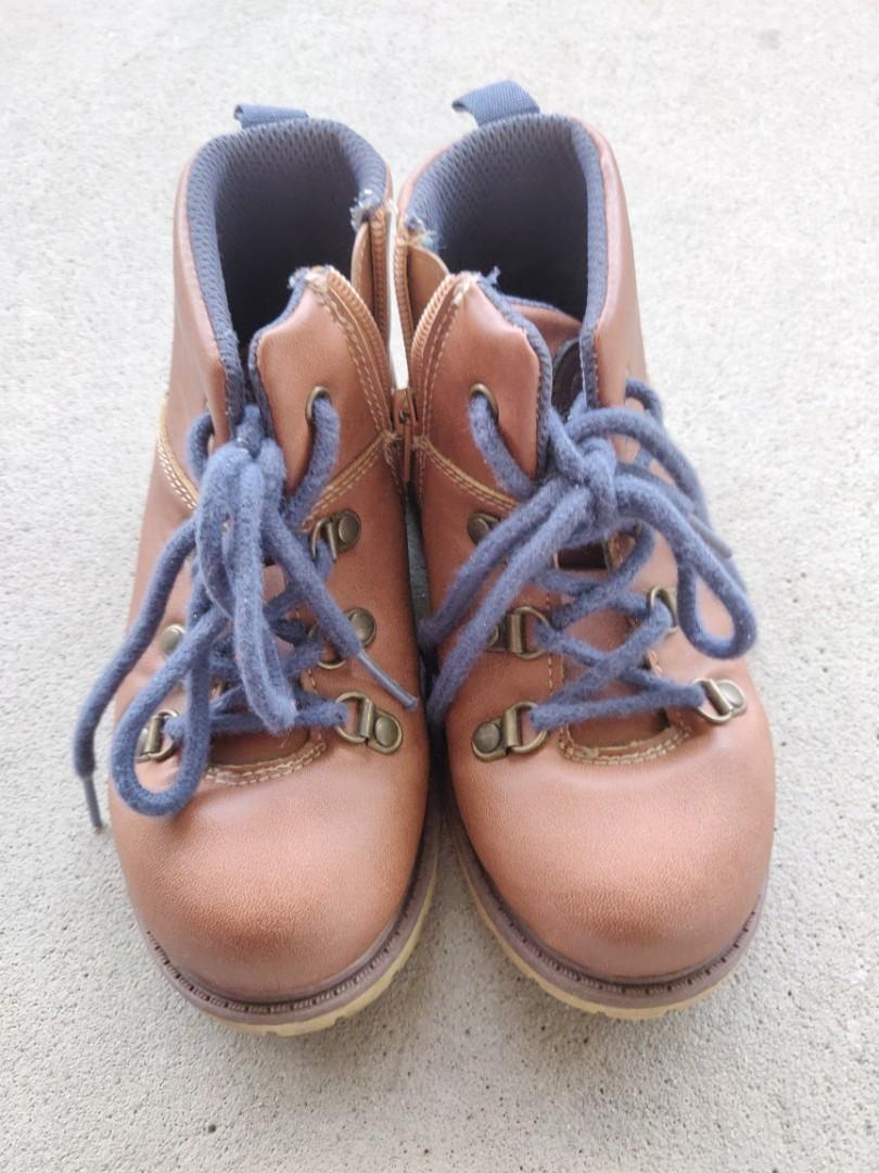 carter shoe size