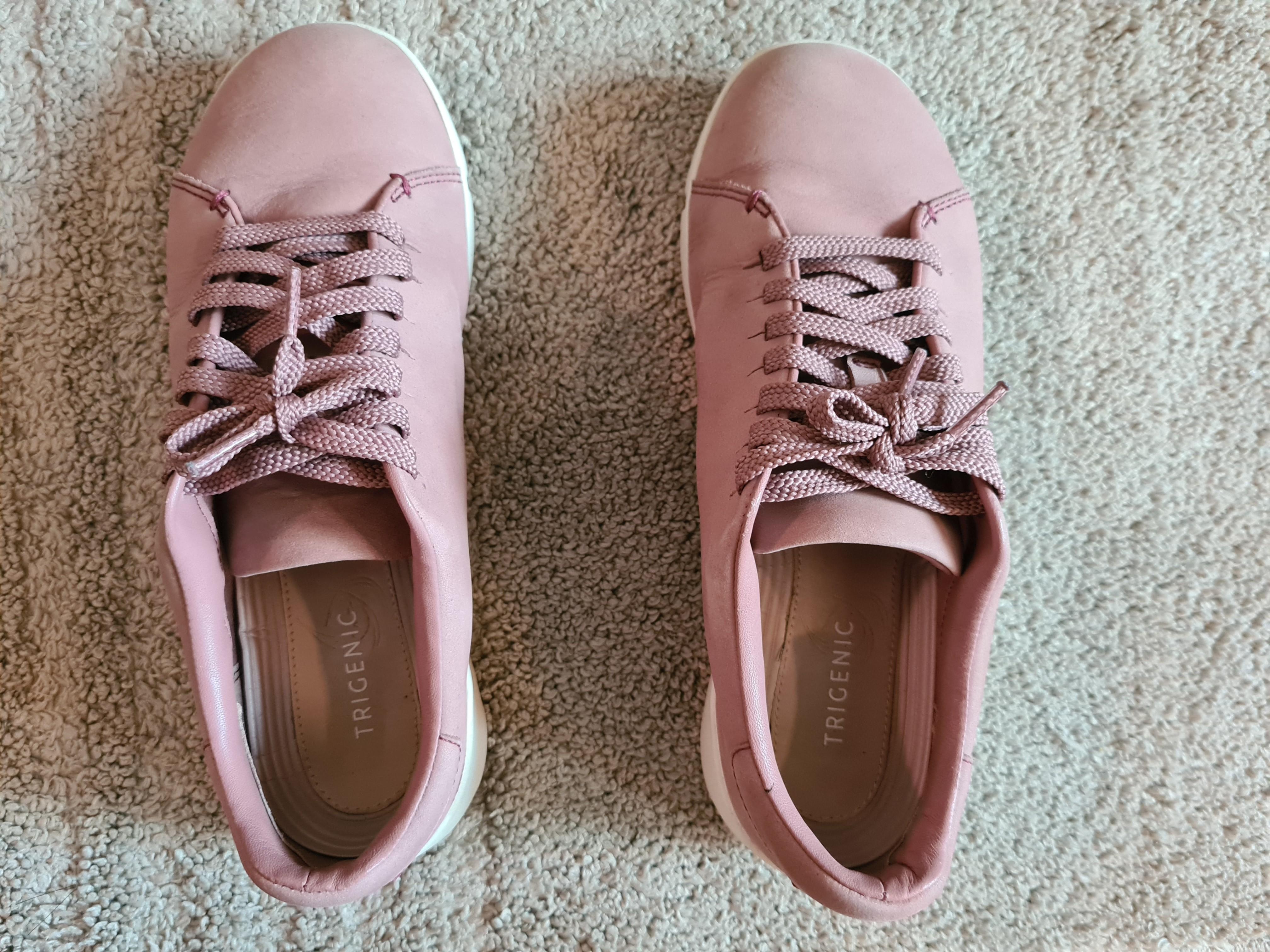 Clarks Rose Pink Shoes UK size 4