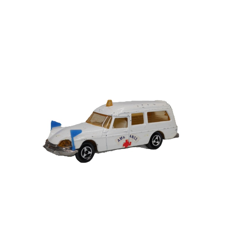 MAJORETTE - 206 - Peugeot 404 Break ambulance - 1/64