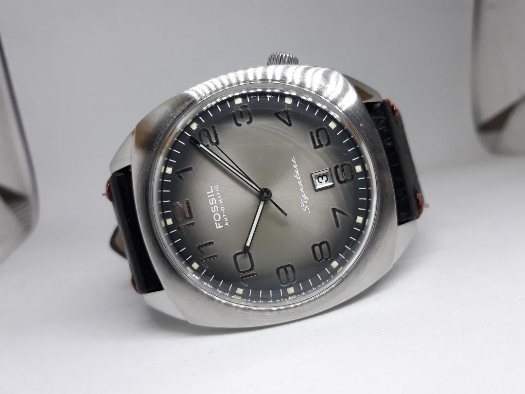 Fossil discount signature automatic