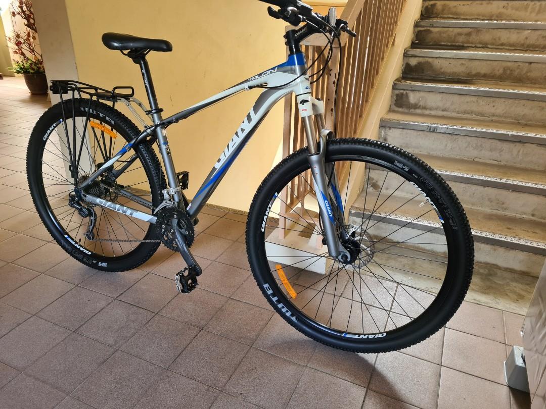Giant Talon 1 29er bike bicycle Sports Equipment Bicycles