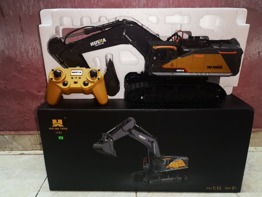 Huina 1592 Excavator Toys Games Diecast Toy Vehicles On Carousell