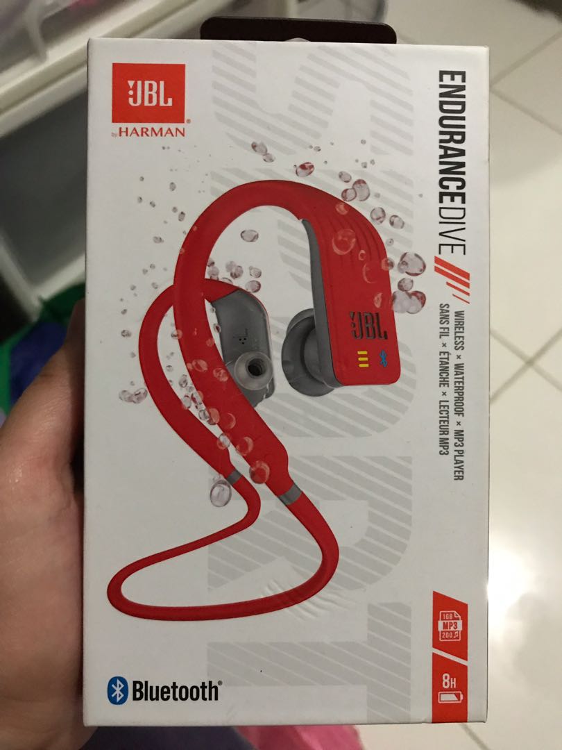 jbl endurance dive red