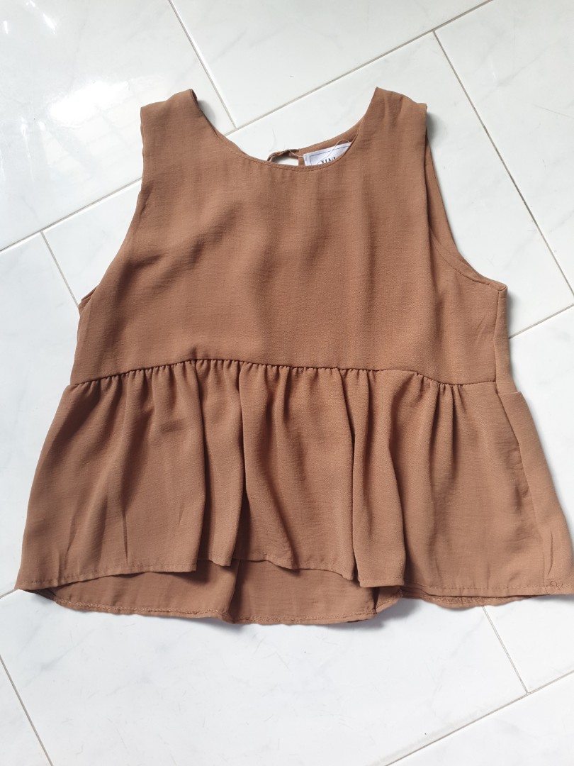 sleeveless ruffle top