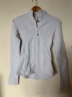 （分類：）位於 。 由 stylishgeek 提交（商品編號 1060976857，圖片 1）。簡介： 。