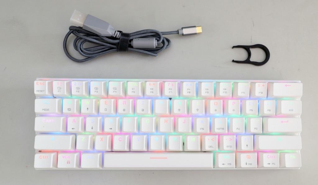 Motospeed CK62 60 Bluetooth mechanical keyboard with RGB Outemu Blue switches