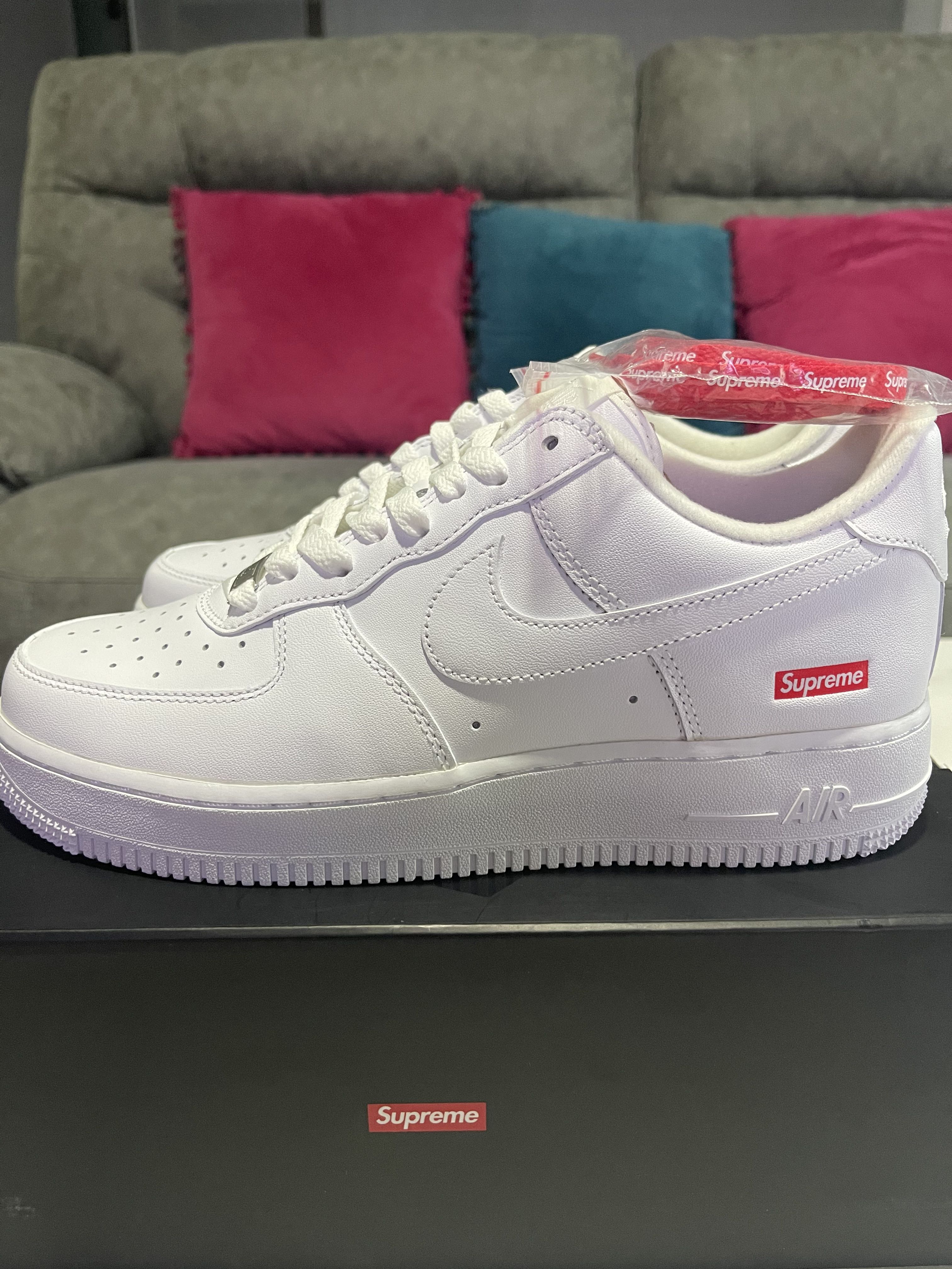 Nike Air Force 1 Supreme, Men's Fashion, Footwear, Sneakers on Carousell