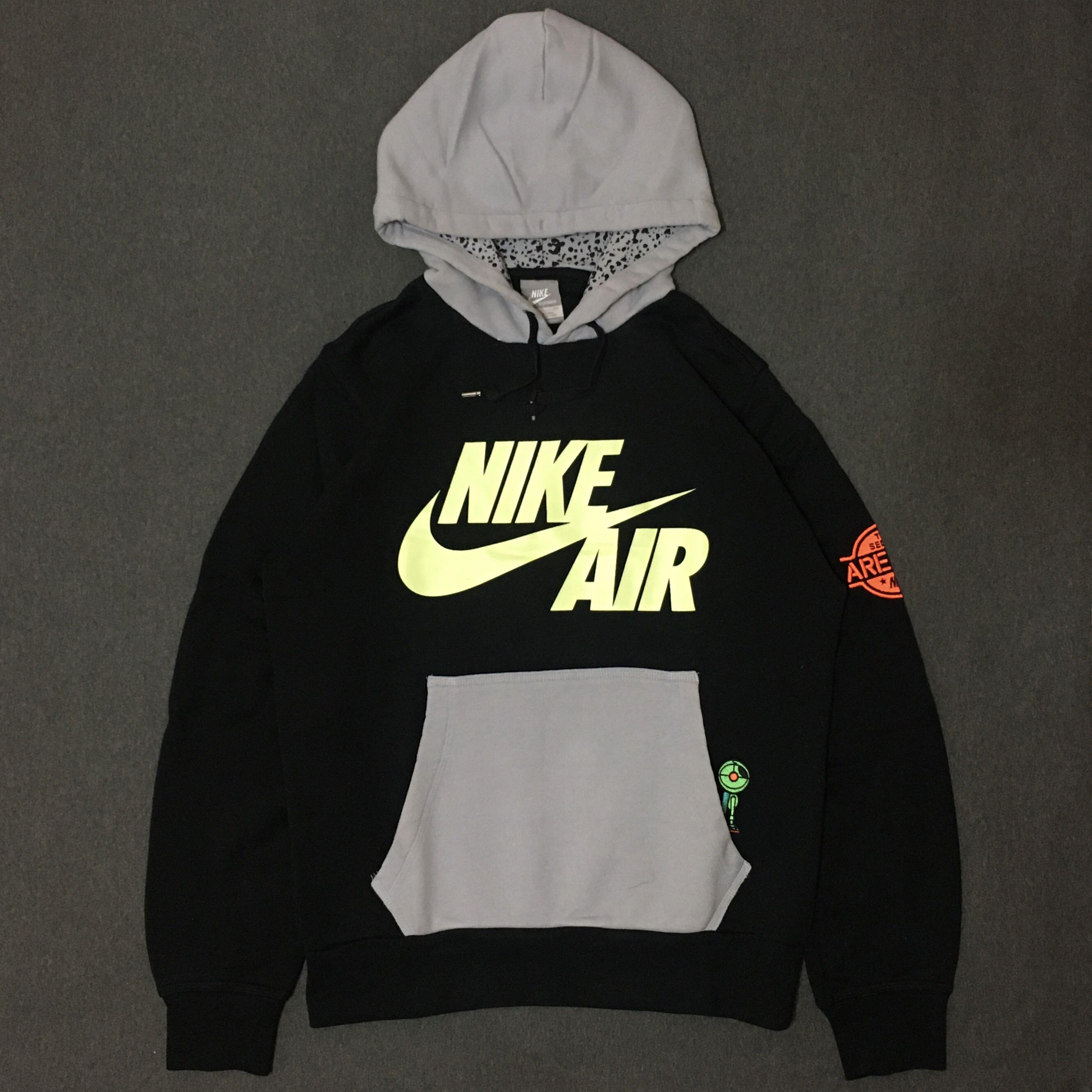 Nike area on sale 72 hoodie