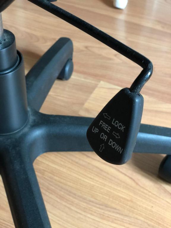 Original CB2 (Crate & Barrel) Bungee Office Chair (Made in Taiwan