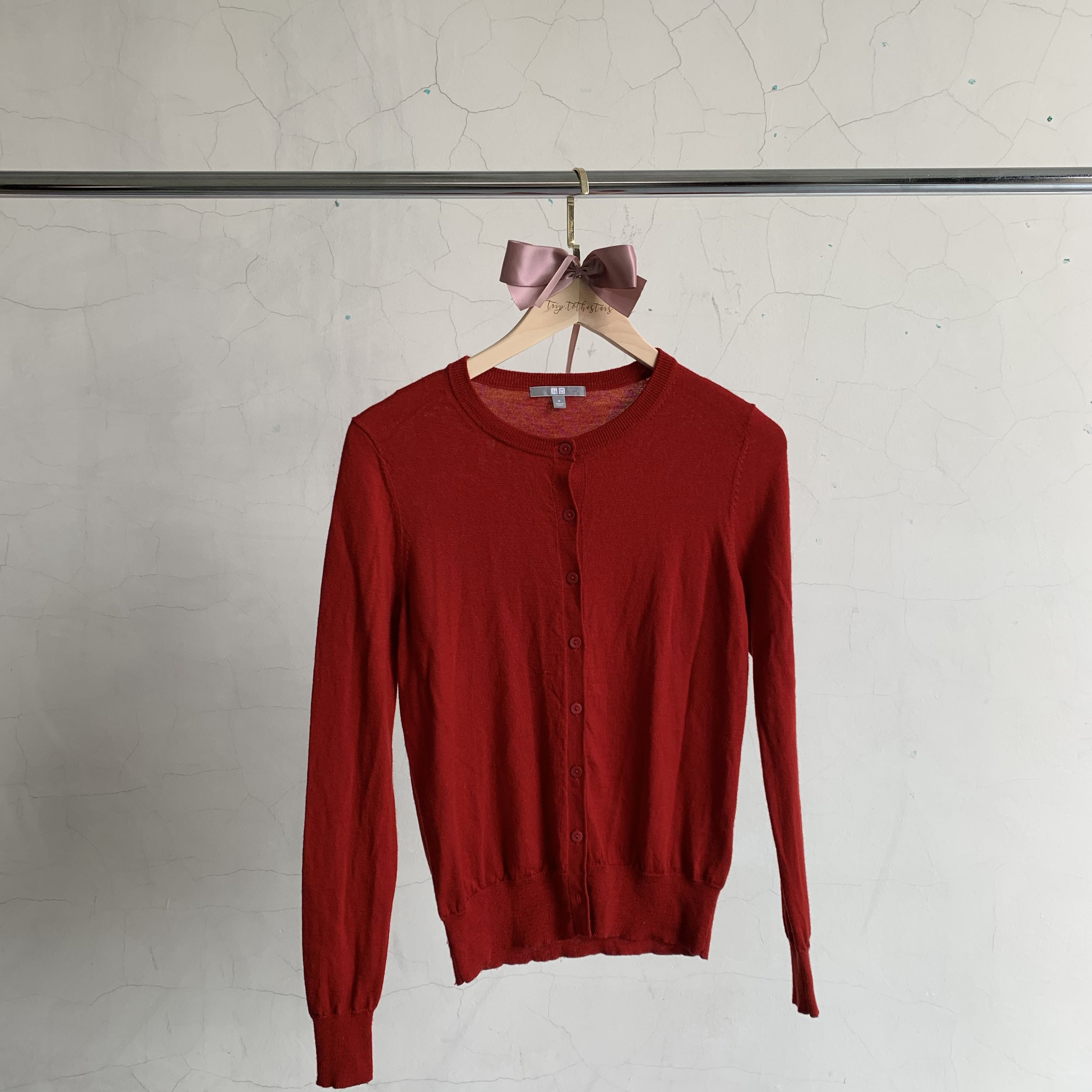Uniqlo discount red cardigan
