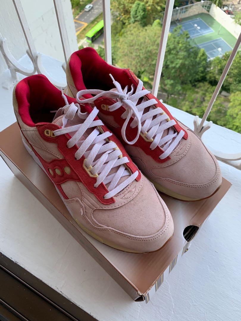 Saucony G9 Shadow 5 Strawberry Vanilla Ice Cream US9