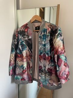 （分類：）位於 。 由 jacklynd 提交（商品編號 1060961844，圖片 1）。簡介： 。