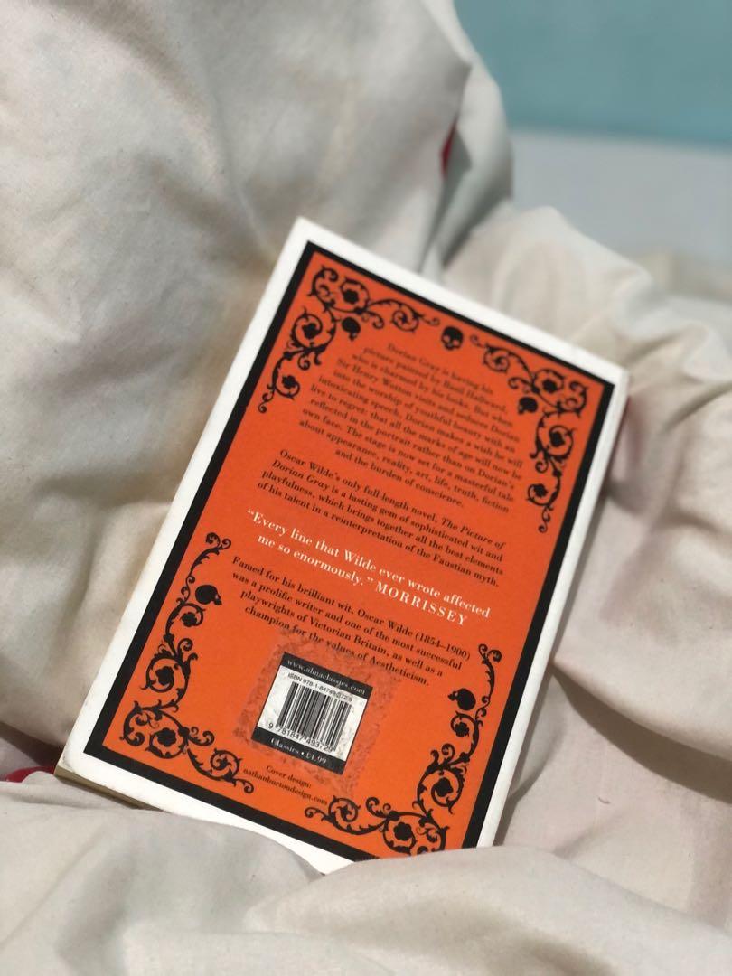 The Picture Of Dorian Gray By Oscar Wilde Buku Alat Tulis Buku Di Carousell