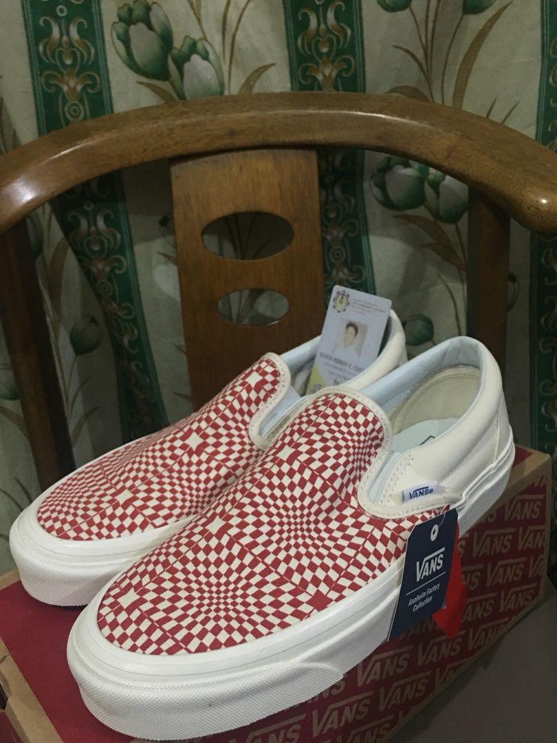vans slip on size 9