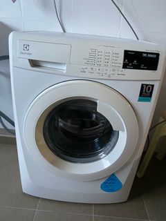(Category: ) located in . Submitted by juju92 (Listing ID 1060999646, Image 1). Description: .