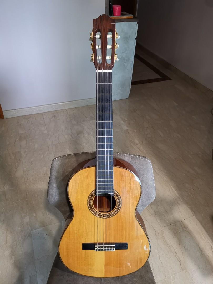 Yamaha CG201S, Hobbies & Toys, Music & Media, Musical Instruments 